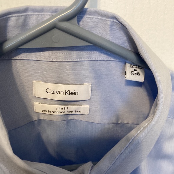 Calvin Klein blue dress shirt - Picture 2 of 2